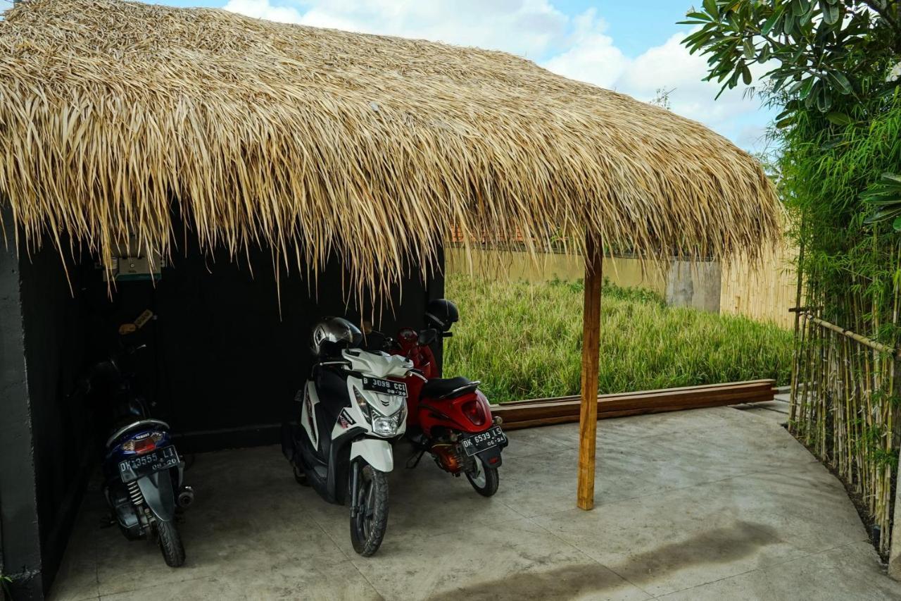 ホテルSix Cubes Ubud エクステリア 写真